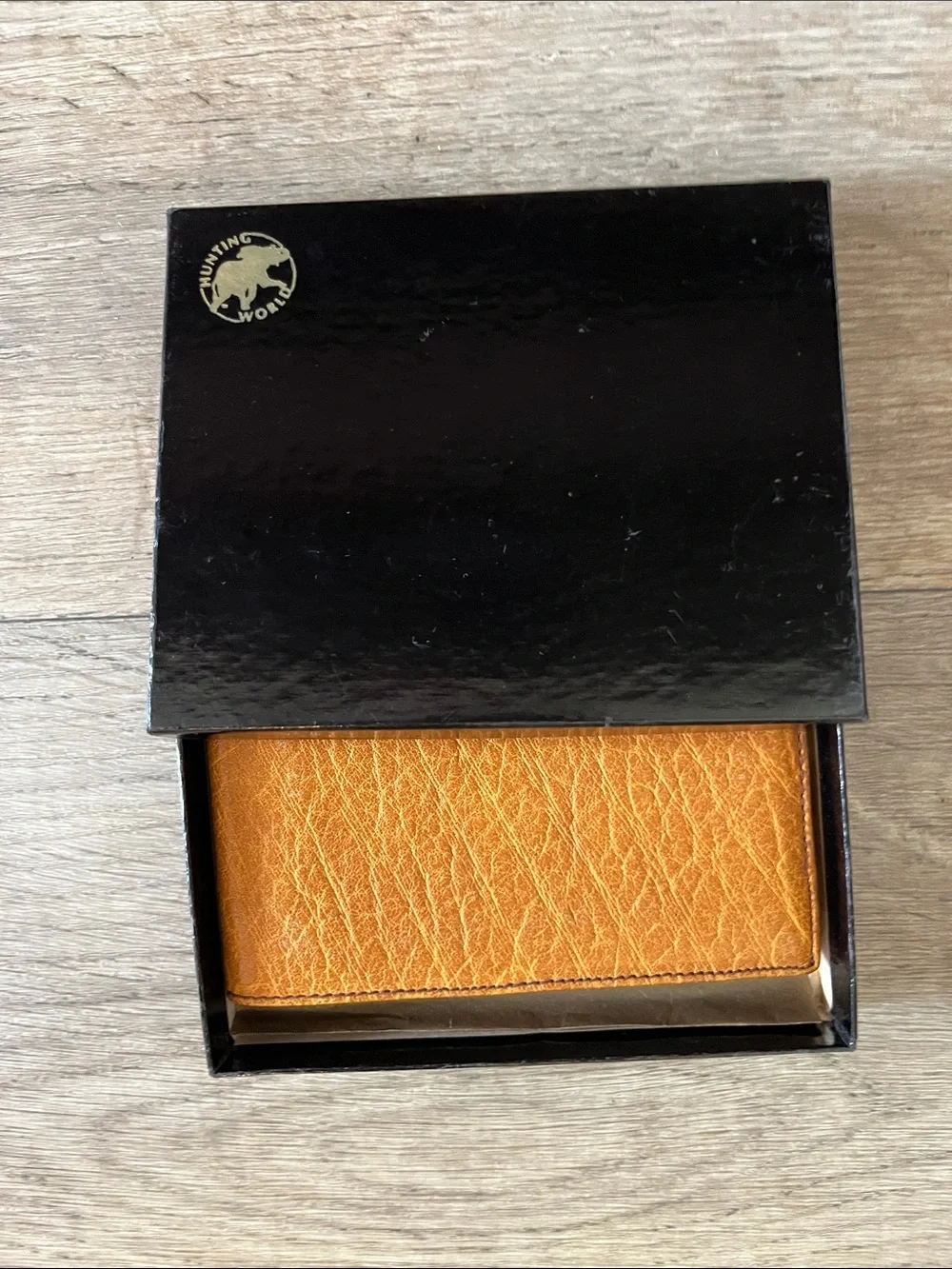 Vintage Wallet Slim Tan Textured Leather Bifold NEW Hunting World Made in Spain